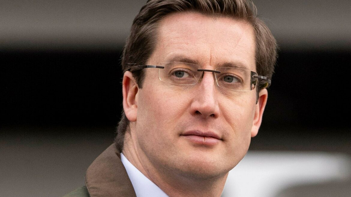 IS THE NEW TOP CIVIL SERVANT A SPY?